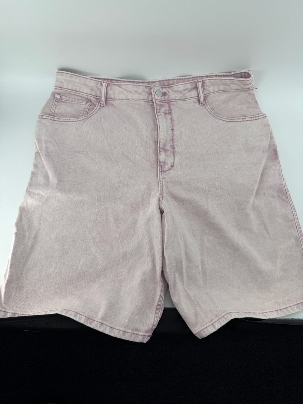 Anthropologie Pilcro Size 33 Lilac Acid Wash Denim Bermuda Shorts Mom Fit